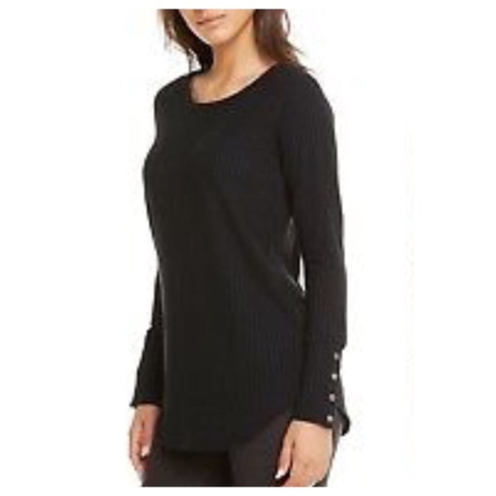 Chaser‎ Thermal Black Top Size Small